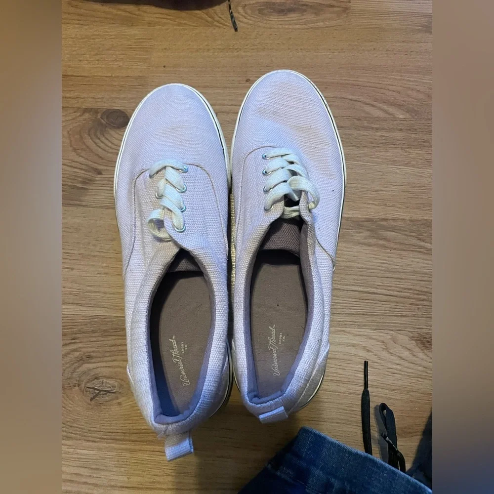 Universal Thread Lavender Canvas Sneakers